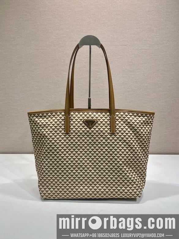 Prada Bags Prada 1BD552 33x29x14cm AP