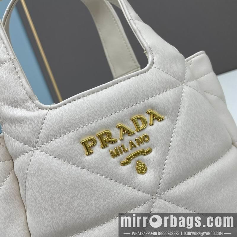Prada Bags Prada 1BG199菱格菜篮子18x16x10cm ww