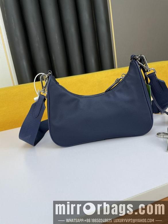 Prada Bags WW2110254 22X18X6.5