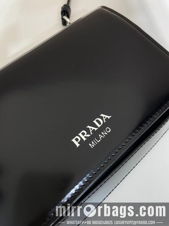 Prada Bags Prada 2VD061 18x12.5x2.5cm AP