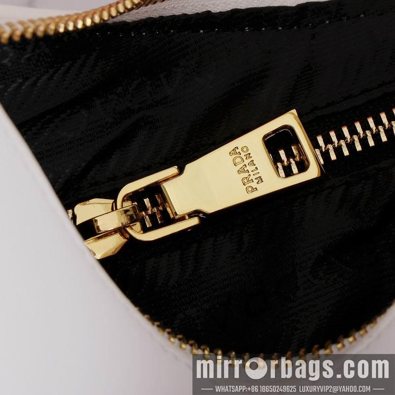 Prada Bags Prada 80188 24x14.5x7.5cm ww4色