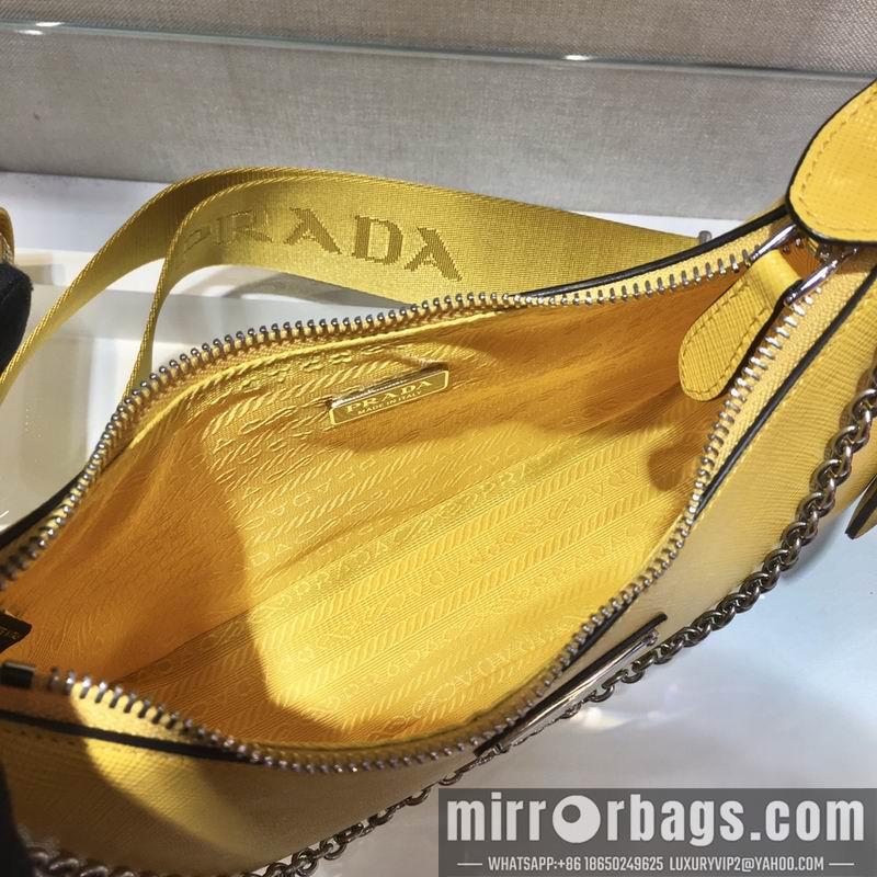 Prada Bags Re-Edition Duchesse AP1NE515 23x13x5cm