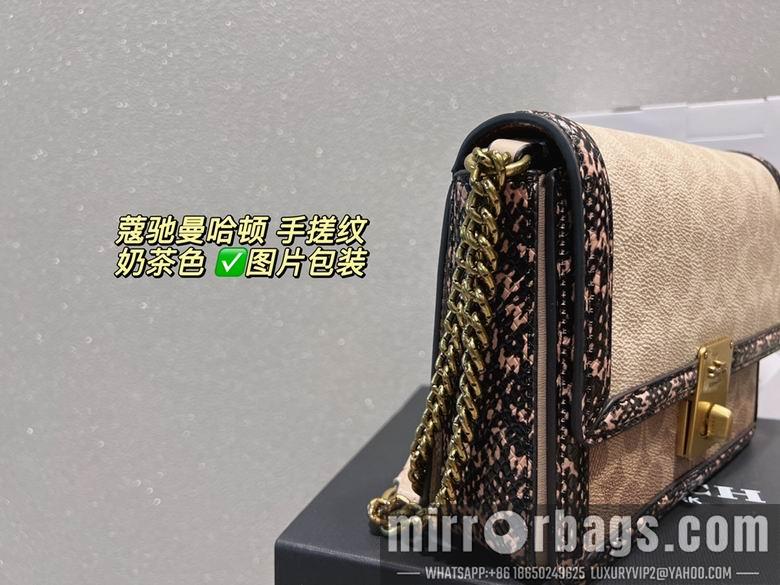 Coach Bags Hutton 21x14 CN1