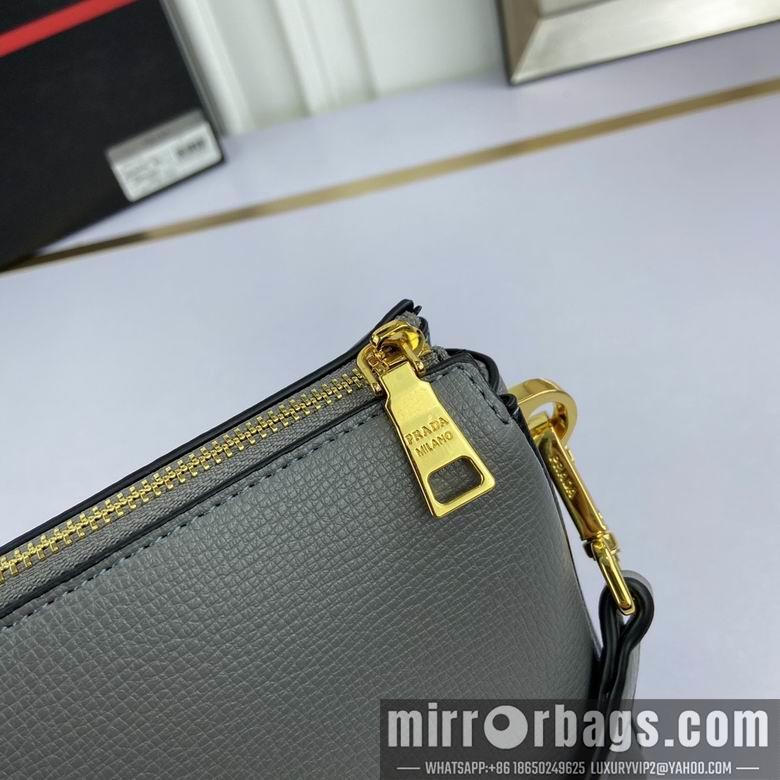 Prada Bags WW66136 21X15X9