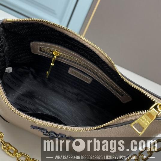 Prada Bags Prada 1BH190 27x18x10cm ww6色