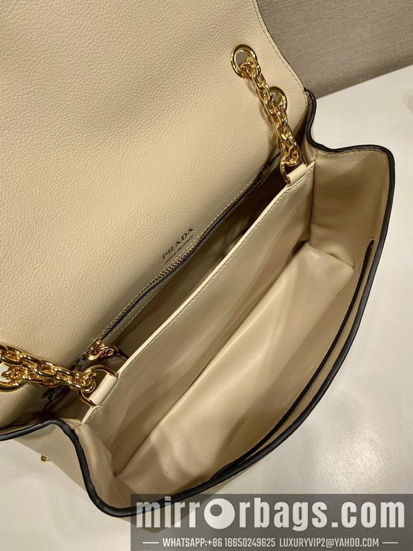 Prada Bags Prada 1BD371 29x16x9.5cm AP2