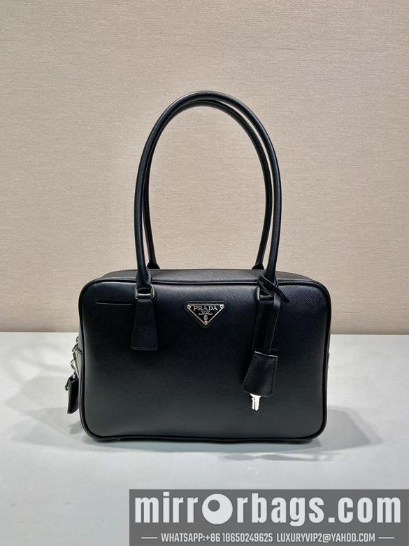Prada Bags Prada 1BA428 30x17x7cm AP2
