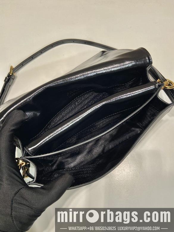 Prada Bags Prada 1BD082 23x15x8.5cm AP1
