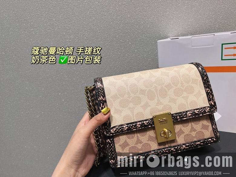 Coach Bags Hutton 21x14 CN1