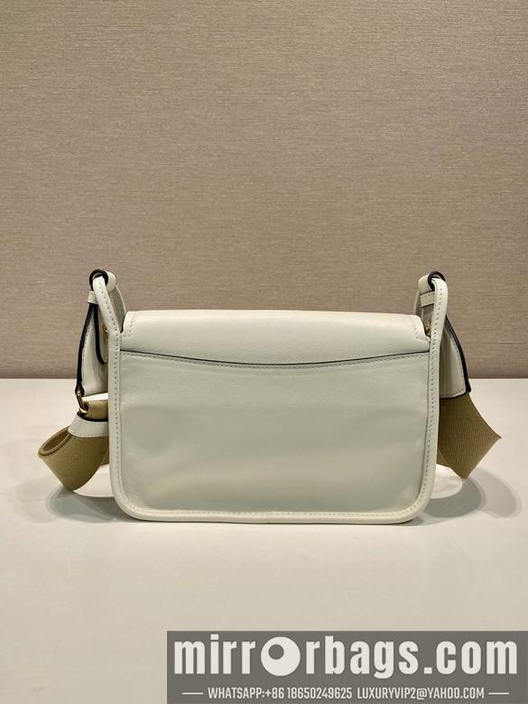 Prada Bags Prada 1BD372 23x15x8.5cm AP2