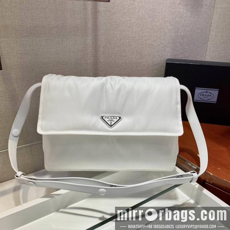Prada Bags Re-Nylon 1BD255 30x21.5x12cm ap 09