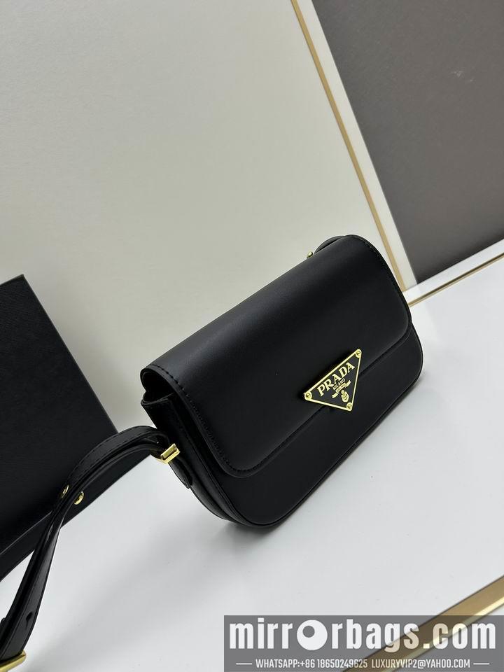 Prada Bags Prada 813 21.5x13x5cm jj