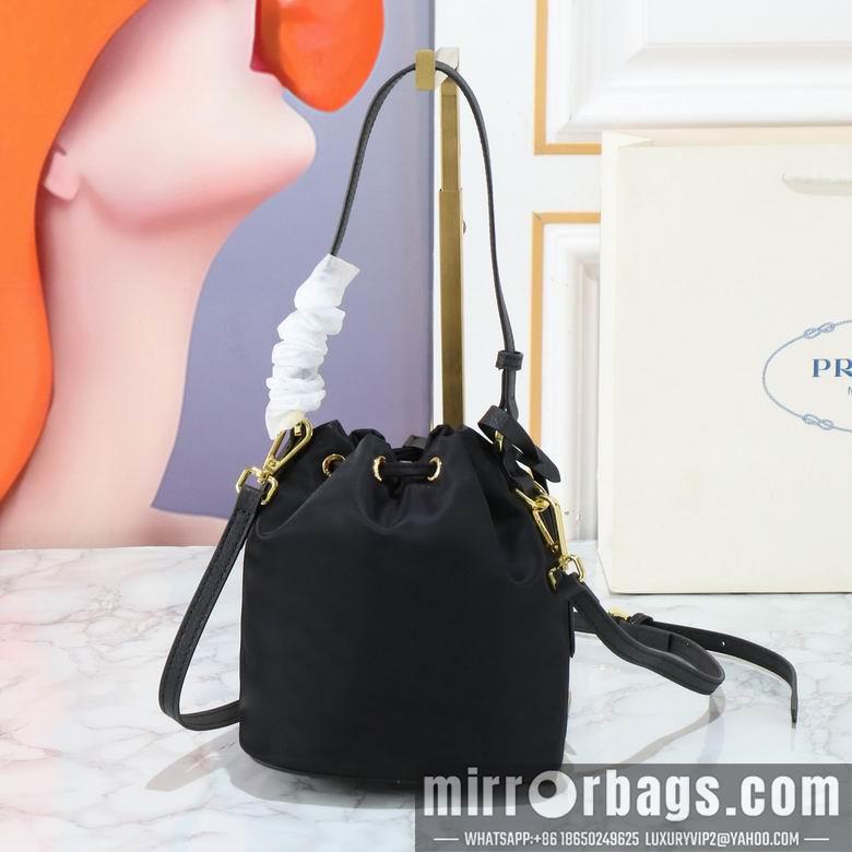 Prada Bags 1BE067 15.5X19.5X10cm XMY 4colour
