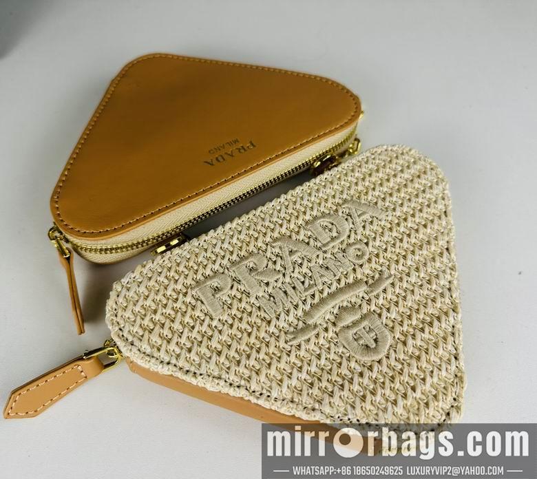 Prada Bags 2432 18X13X5cm XMY