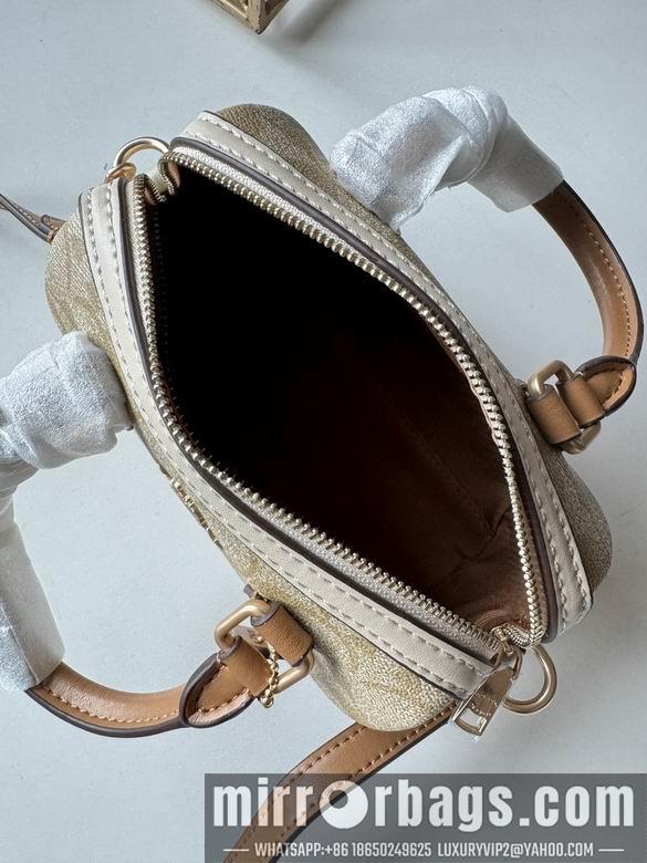 Coach Bags CR244 16.5X11X9cm JH