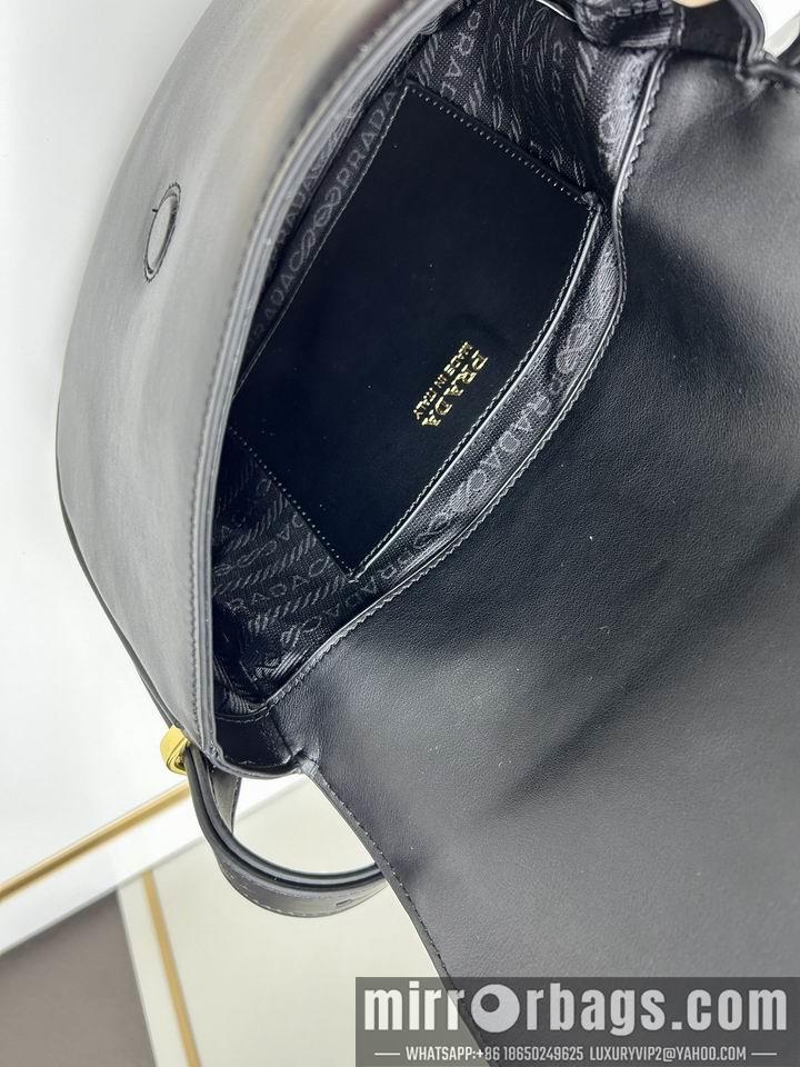 Prada Bags Prada 1BD365 20x16x6cm jj