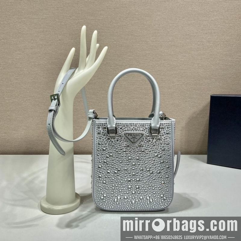 Prada Bags AP1BG331 15X17.5X5