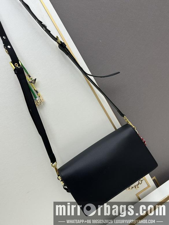 Prada Bags Prada 1BD379 24x13.5x6cm jj