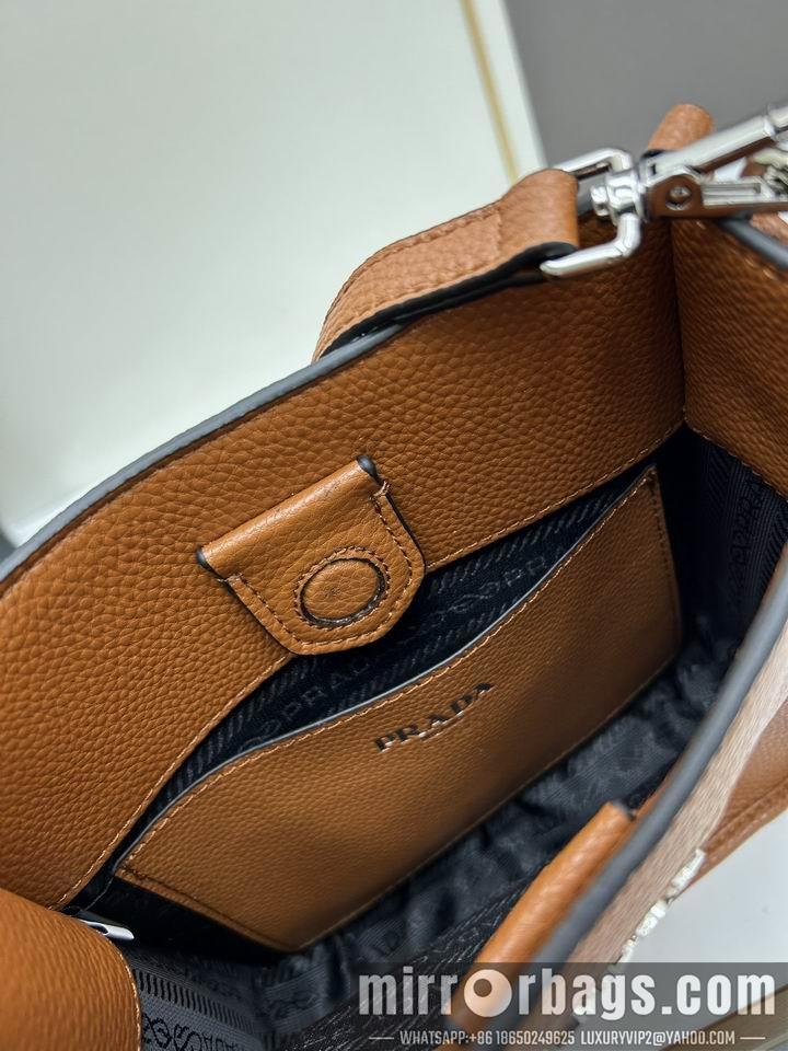 Prada Bags Prada 1BC073 20x19x6cm jj3