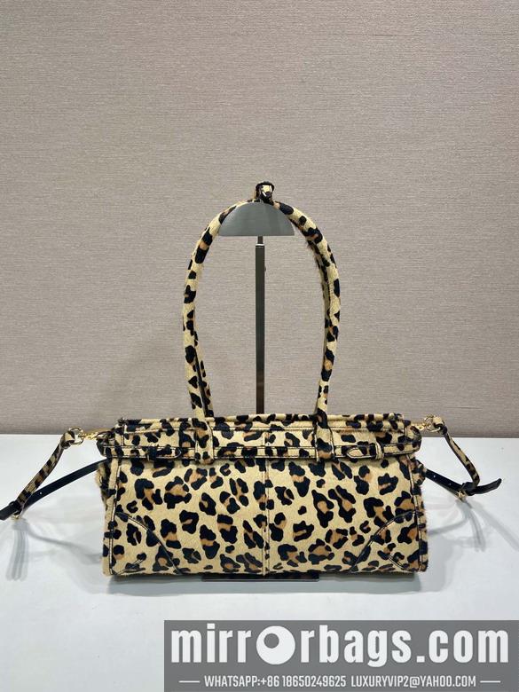 Prada Bags Prada 1BA426 32x15.5x12cm AP2.
