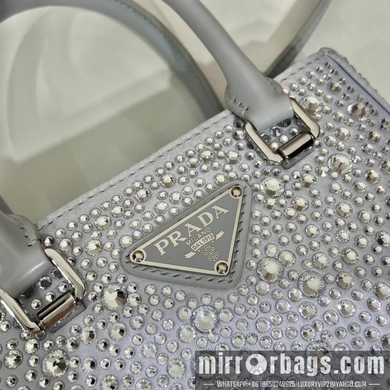Prada Bags AP1BG331 15X17.5X5