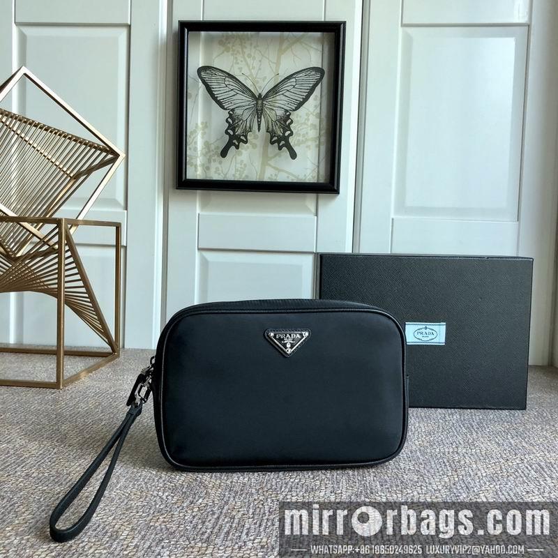 Prada Bags Re-Nylon 2NE007 24x16x7cm ap 32