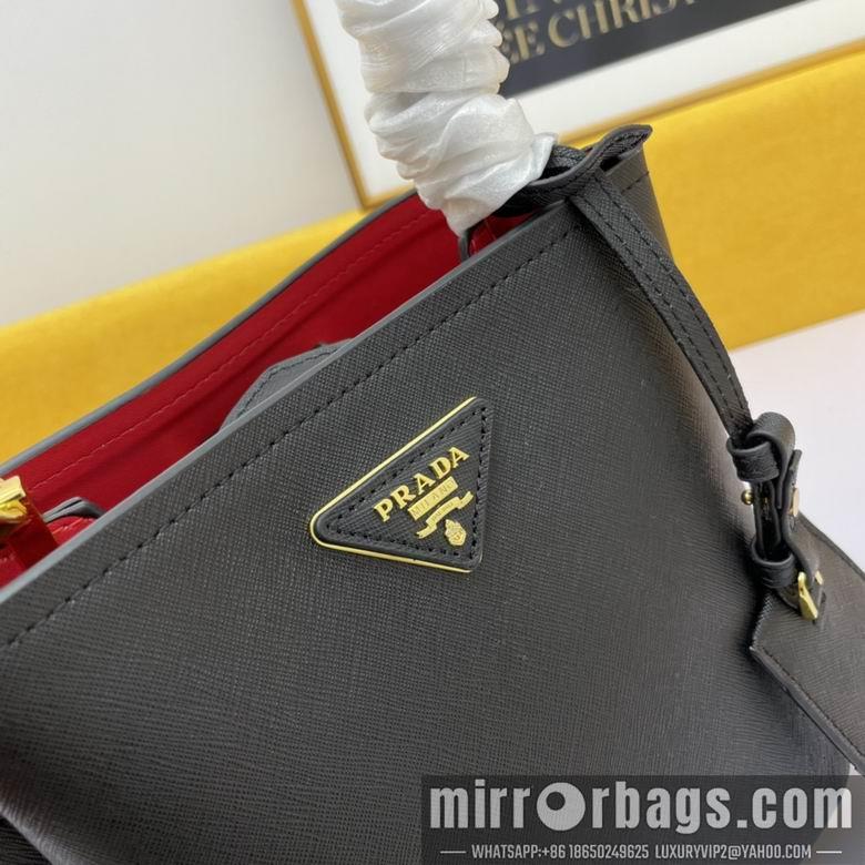 Prada Bags WW1BA219黑 21X11X18