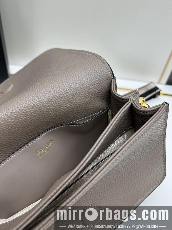 Prada Bags Prada 1BA106 22x14x8cm jj