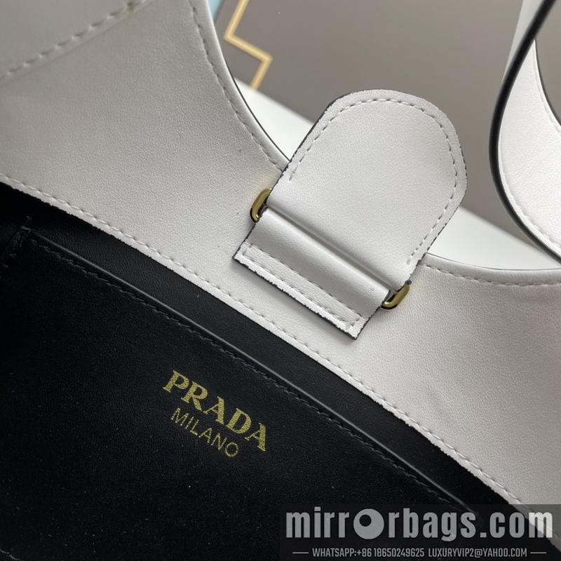 Prada Bags Prada Cleo 27x19x5cm ww2色