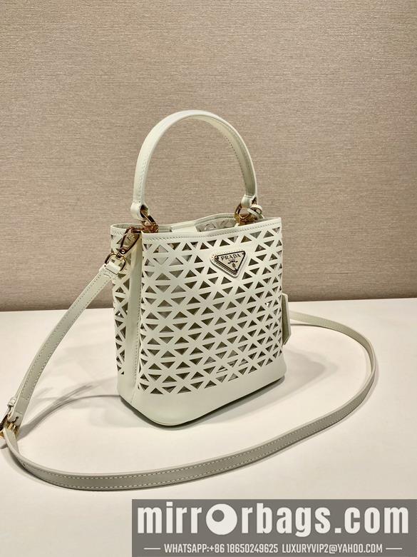 Prada Bags Prada 1BA217 17x18x10.5cm AP1