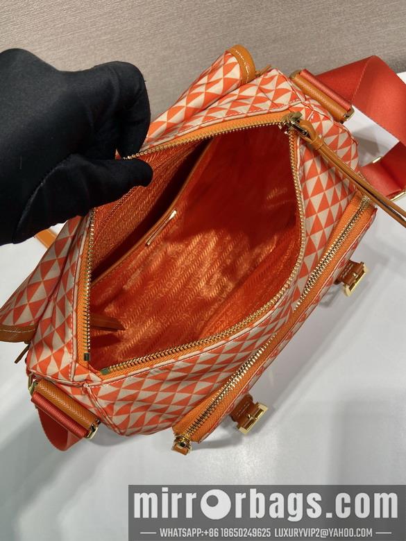 Prada Bags Prada 1BD383 25x19.5x11cm AP2