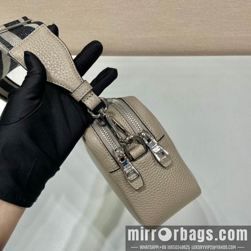 Prada Bags 1BD082 22X14X8cm Ap
