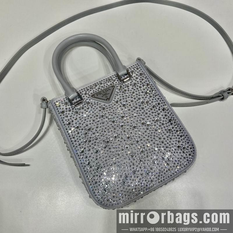 Prada Bags AP1BG331 15X17.5X5