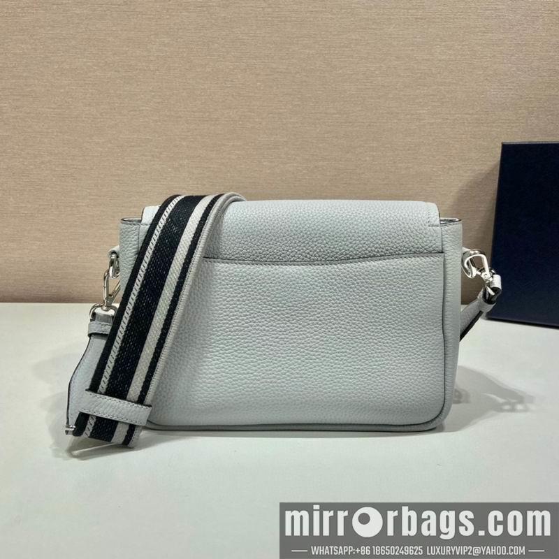 Prada Bags 1BD314 22X14X8cm Ap