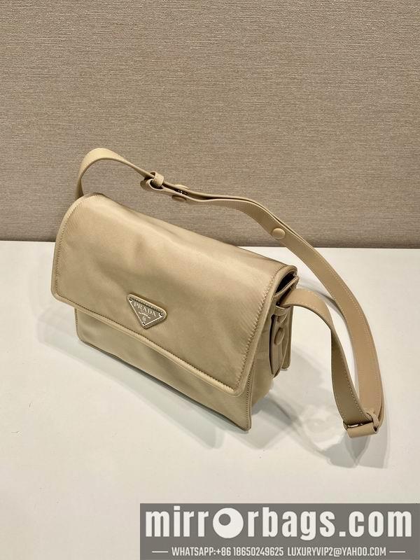 Prada Bags Prada 1BD258 23.5x18x11cm AP2色