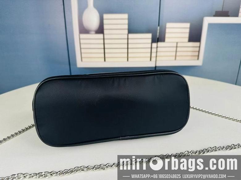 Prada Bags 610 26X15X11cm XMY