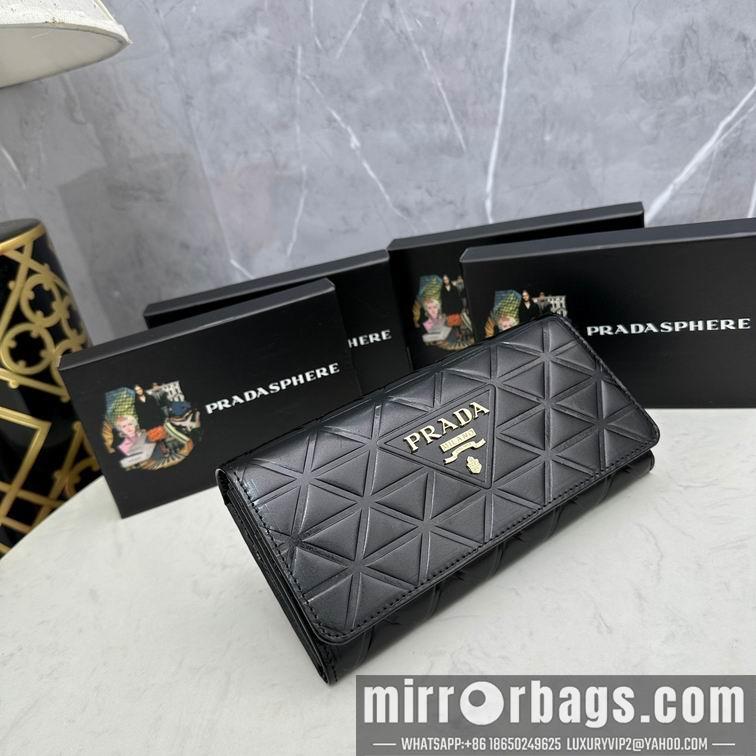 Prada Bags Prada ML201 19x10x2.5cm zy2色