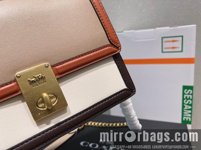 Coach Bags Hutton 21x14 CN2