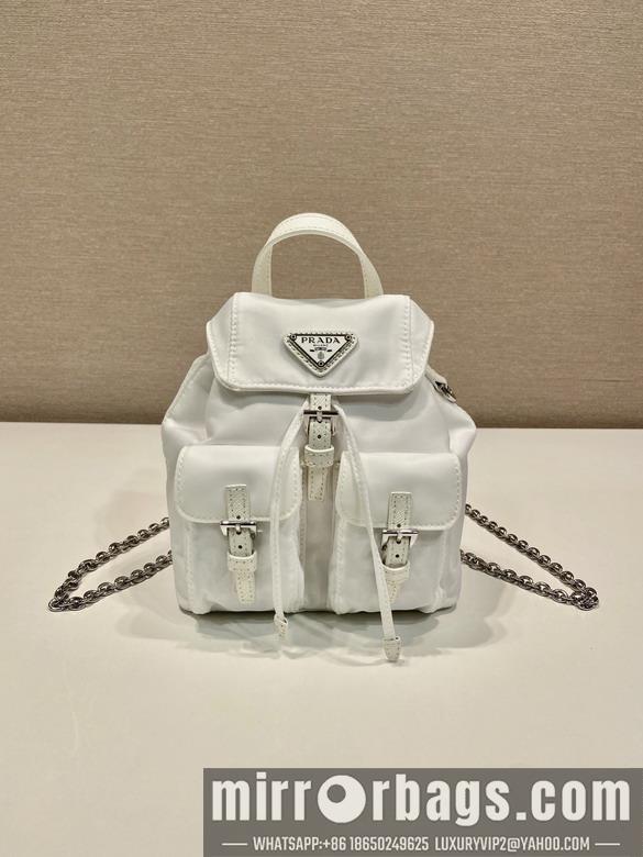 Prada Bags Prada 1BH029 17x18.5x8cm AP3