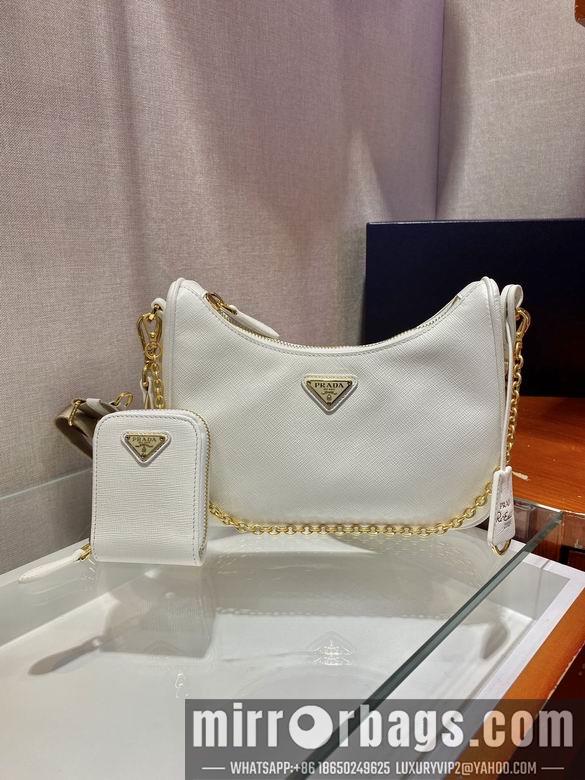 Prada Bags Re-Edition AP1BH204 23X17X6.5