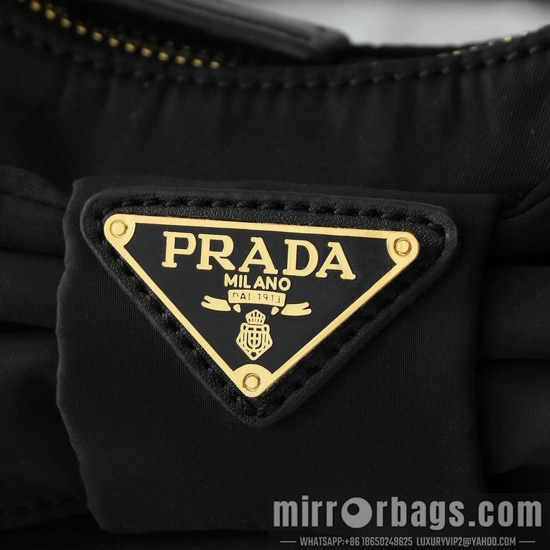 Prada Bags 1BC241 22X13X7cm XMY