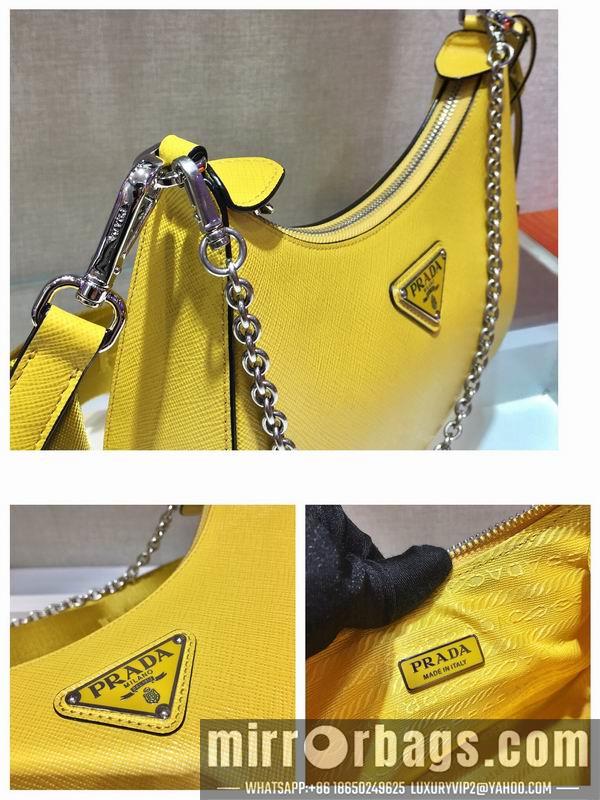 Prada Bags Re-Edition Duchesse AP1NE515 23x13x5cm