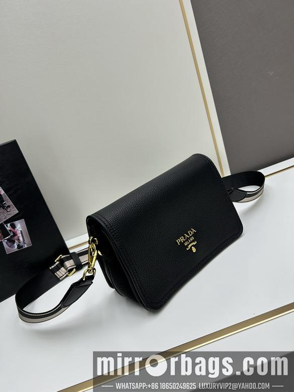 Prada Bags Prada 1BA106 22x14x8cm jj6