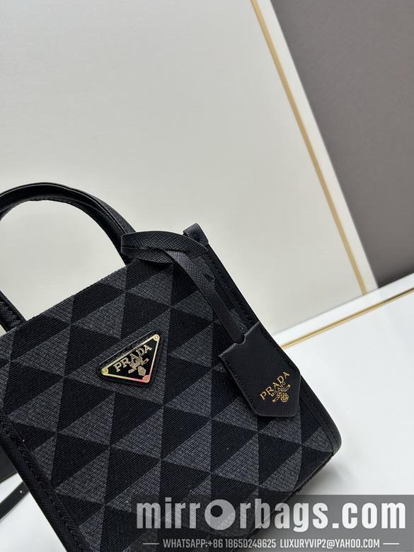 Prada Bags Prada 23140 17x18x6cm jj
