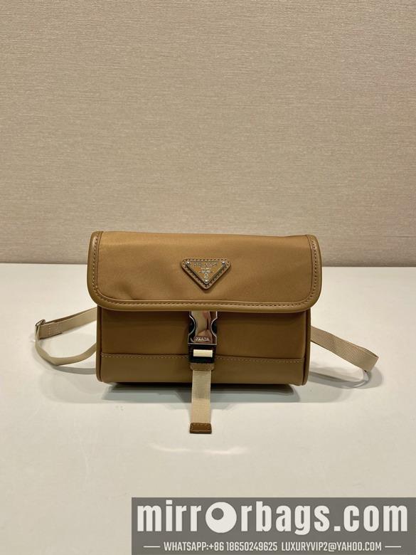 Prada Bags Prada 2ZH108 18x14x3cm AP1