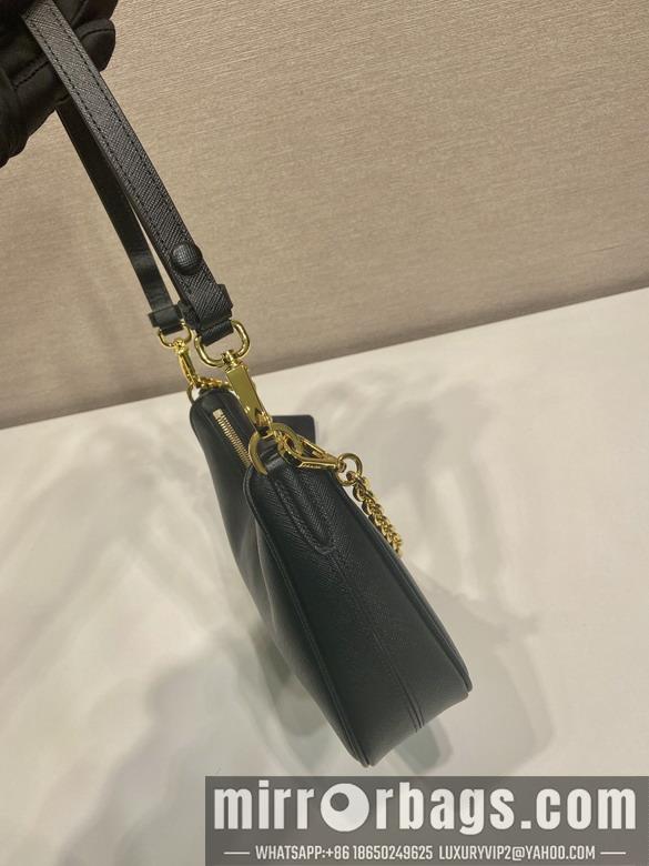 Prada Bags Prada 1BC204 22x18x6cm AP1
