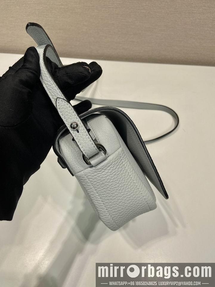 Prada Bags Prada 1BD332 20x15x6cm AP