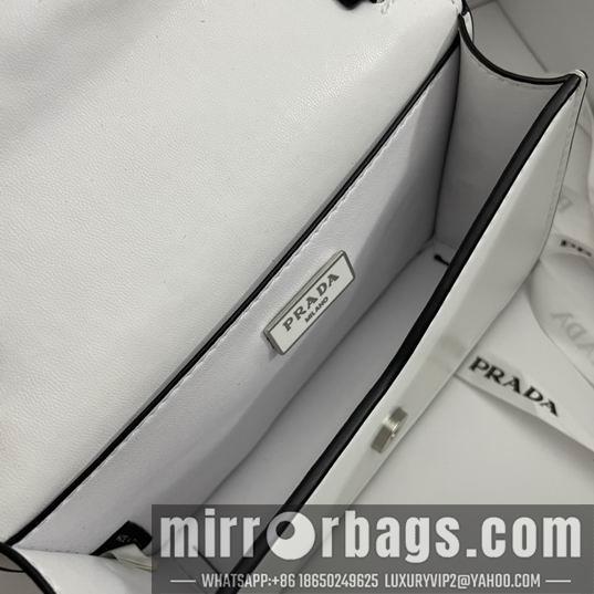 Prada Bags Prada 1BH189 9.5x3.5x17cm CN2色