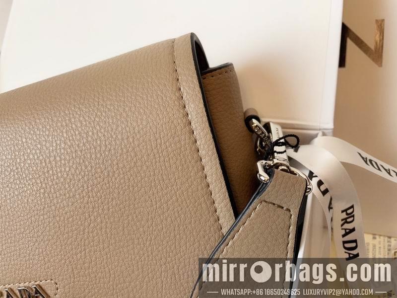 Prada Bags 1BD314 15.5x9x23cm CN
