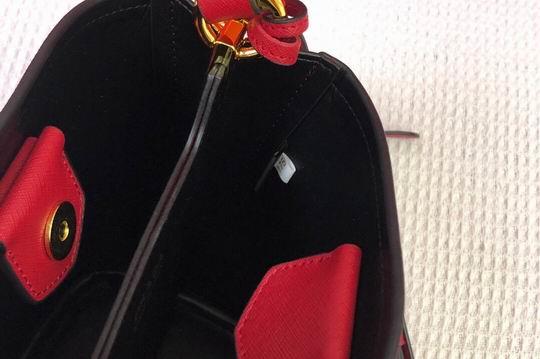 Prada Bags Prada Saffiano 1BA219十字纹 20x11x18cm CN6色